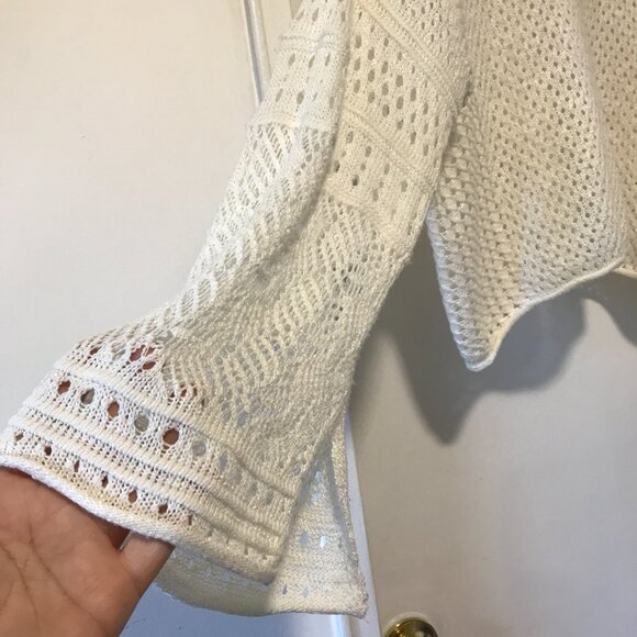 Lauren Conrad Scoop neck Open knit Cropped Sweater Bell sleeves XXL Off-white - Picture 3 of 8